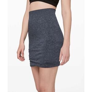 Lululemon Boulevard Bliss Skirt Blue Heathered Size Small Stretch Athletic